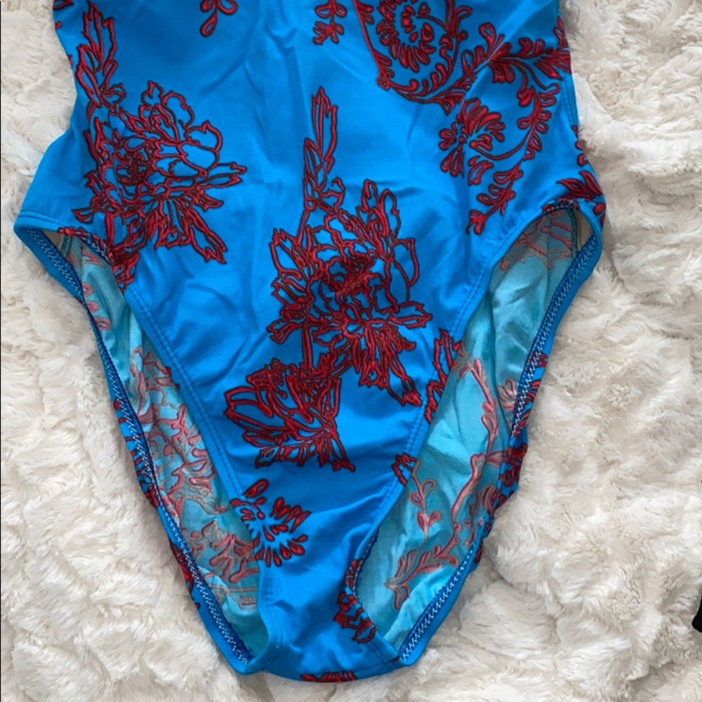 BCBG bikini - Picture 3 of 6